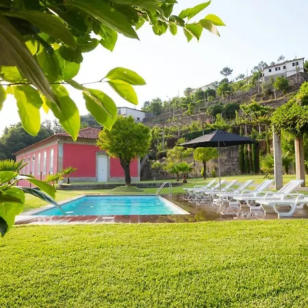 Villa Welcoming With Mountain View In Sobradelo Da Goma