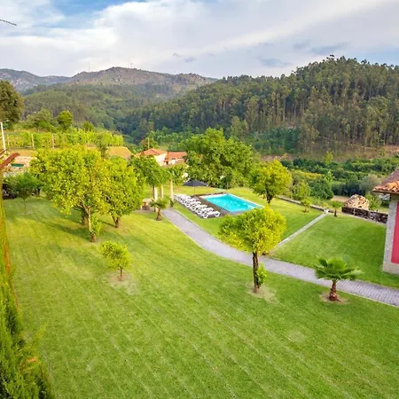 Welcoming With Mountain View In Sobradelo Da Goma *