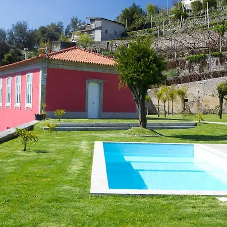 Welcoming With Mountain View In Sobradelo Da Goma וילה