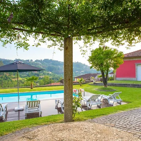 וילה Welcoming With Mountain View In Sobradelo Da Goma *