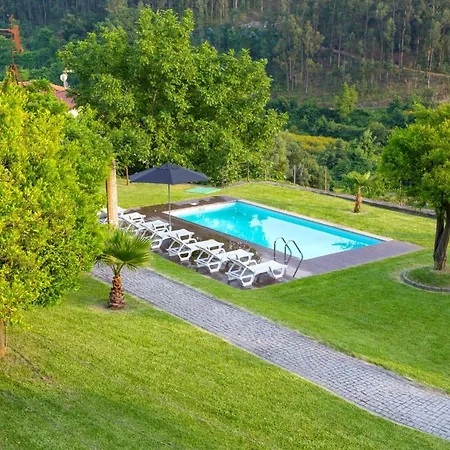 Welcoming With Mountain View In Sobradelo Da Goma *