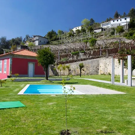 Welcoming With Mountain View In Sobradelo Da Goma *