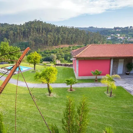 Welcoming With Mountain View In Sobradelo Da Goma *